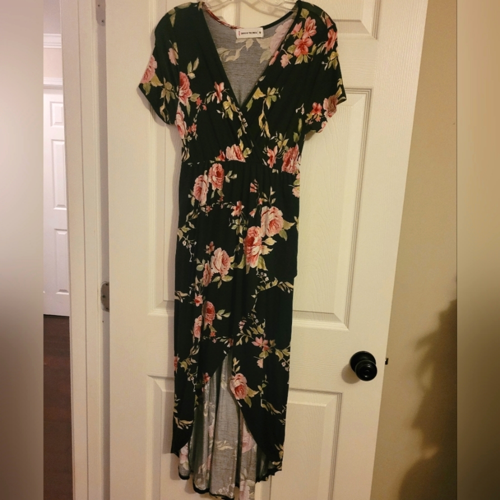 Saved by the Dress Floral maxi v neck dess